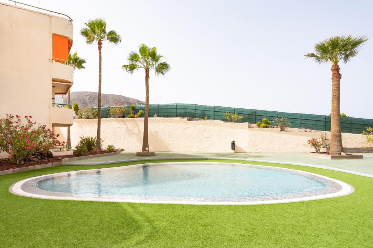 Soleado Apartamento Vistas Al Mar Los Cristianos Los Cristianos  Bagian luar foto